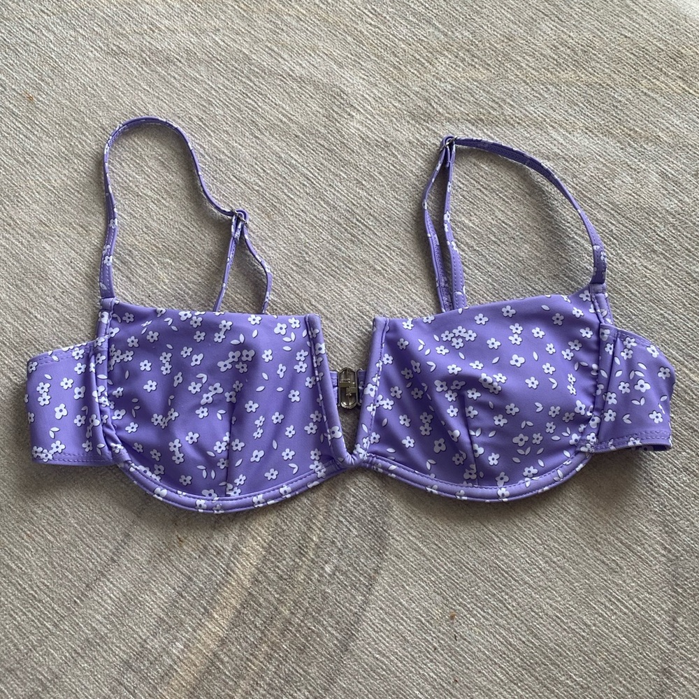 Romwe Floral Bikini Top